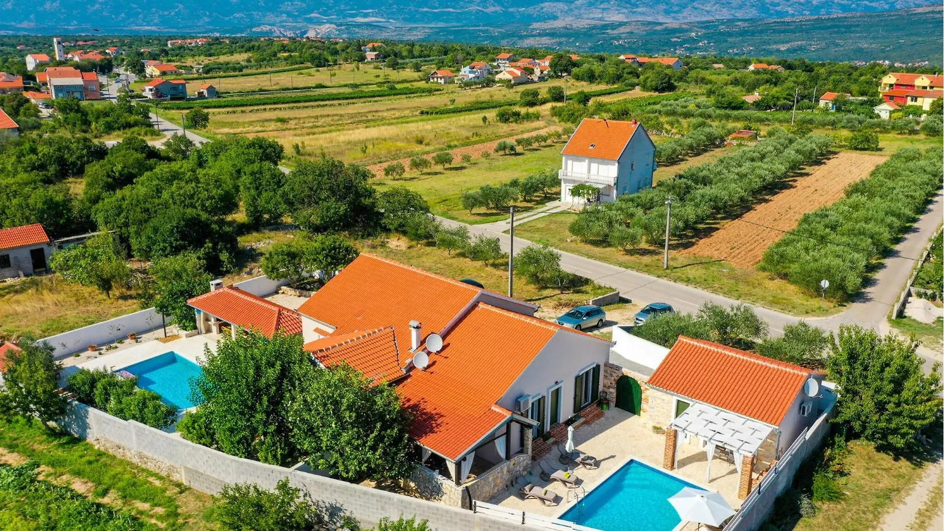 Amazing Home In Pridraga 0*,